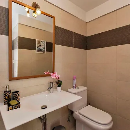 Luxury House With A Private Heated Pool! 別荘